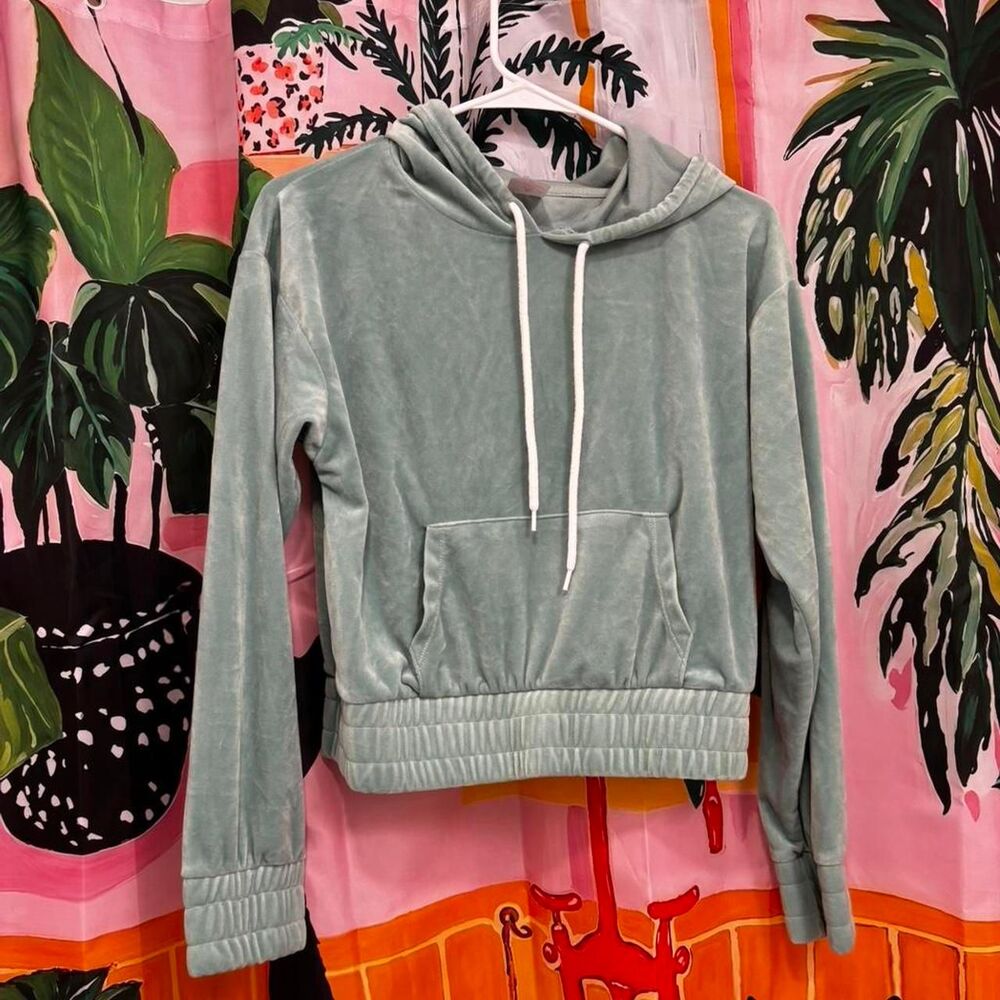 No Boundaries Women's Velvet Hoodie